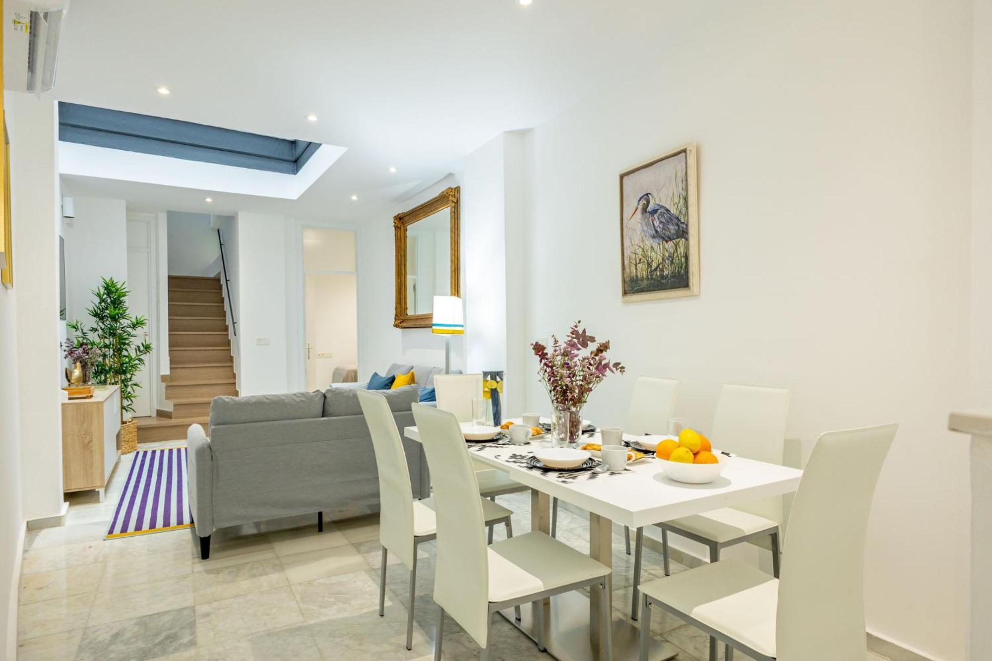 New! La Casa Del Cerrajero Apartment Севиля Екстериор снимка