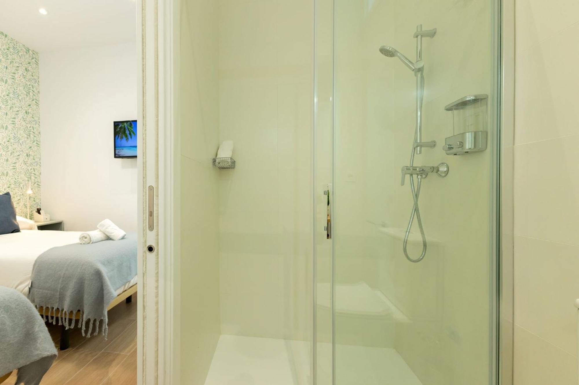 New! La Casa Del Cerrajero Apartment Севиля Екстериор снимка